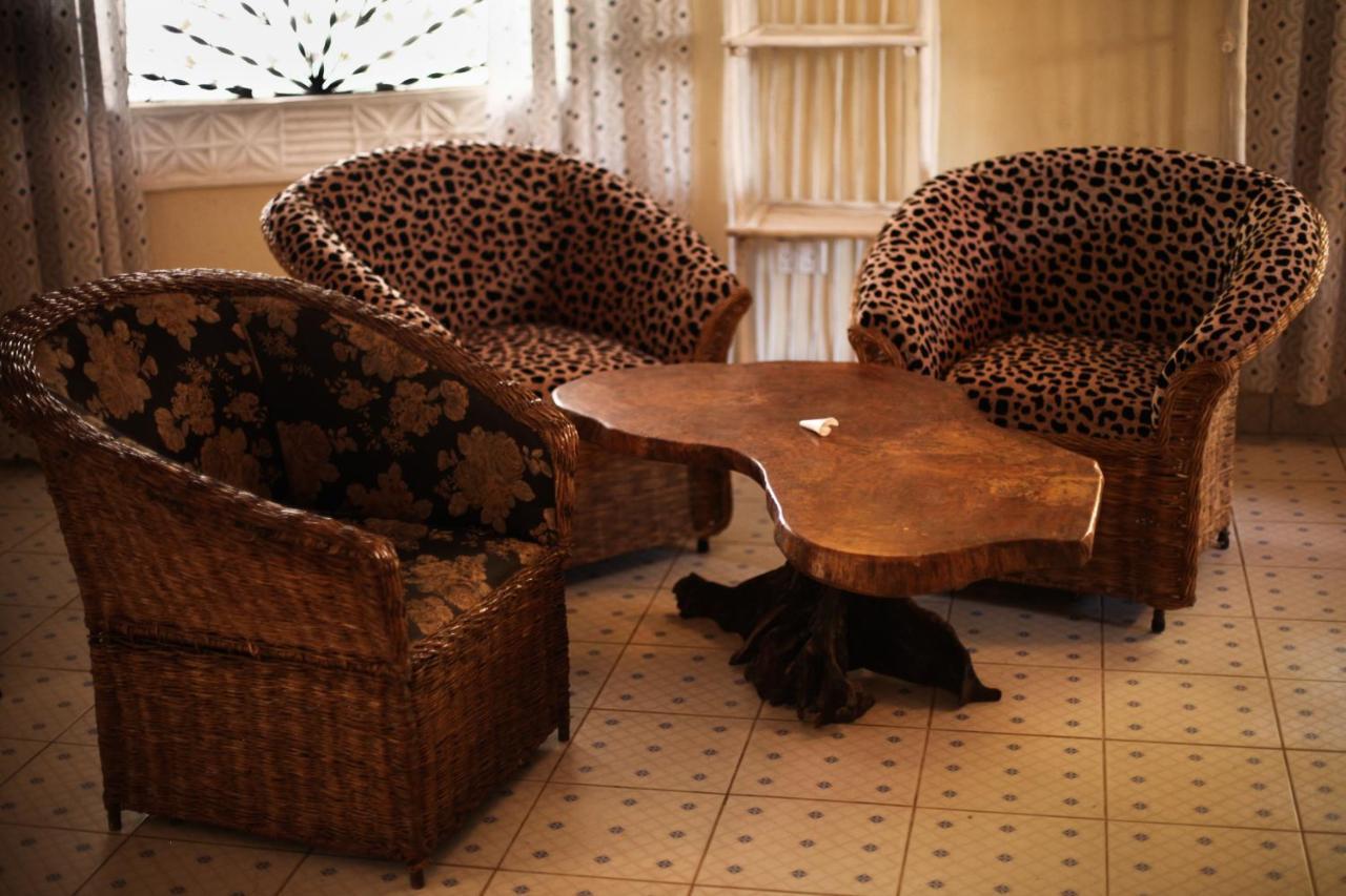 Coconut Village Beach Resort Диани Бийч Екстериор снимка